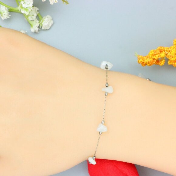 "Elegant & Trendy Bracelet, A Perfect Gift for Women, Thoughtful, EVCH1068 - Picture 6 of 10